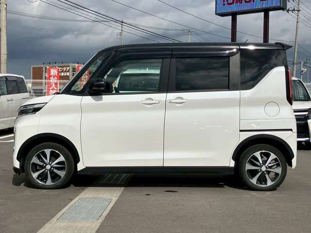 MITSUBISHI ek X SPACE 4WD 2022