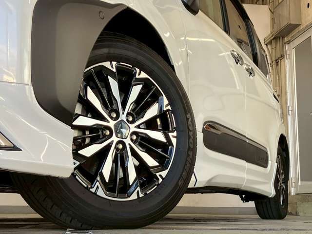 TOYOTA SIENTA HYBRID 2023