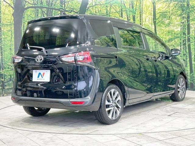 TOYOTA SIENTA 2018