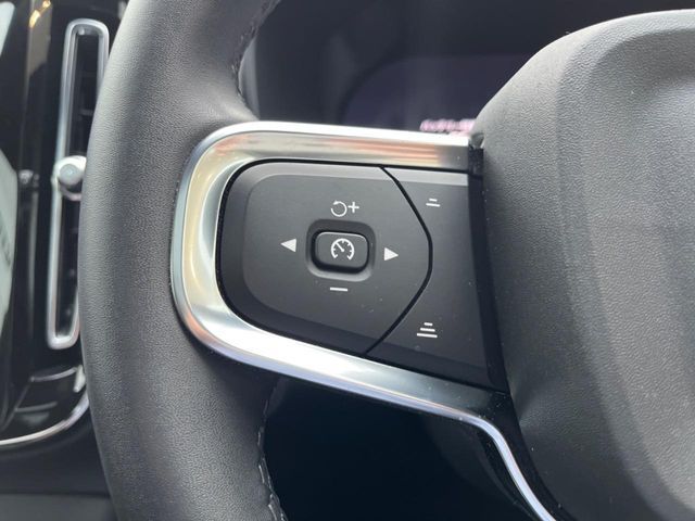 VOLVO VOLVO XC40 2022