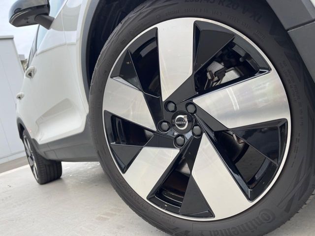 VOLVO VOLVO XC40 2022