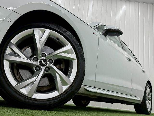 AUDI AUDI A4 AVANT 2021