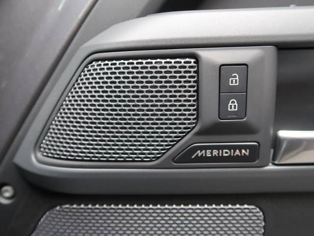 ROVER ROVER DEFENDER 2023