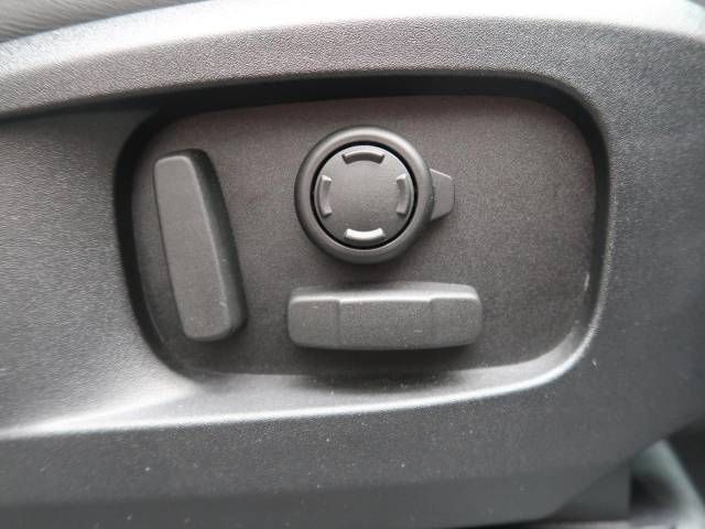 ROVER ROVER DEFENDER 2023