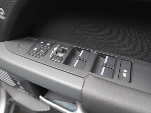 ROVER ROVER DEFENDER 2023