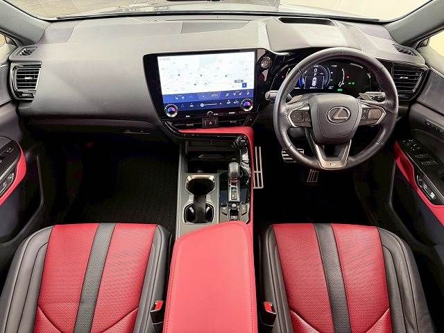 TOYOTA LEXUS NX350h 2022