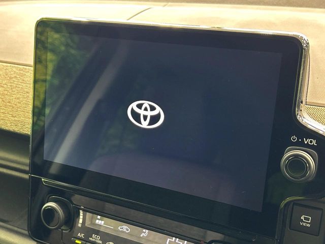 TOYOTA SIENTA HYBRID 2024