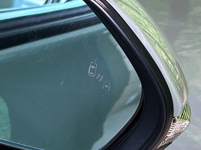 TOYOTA SIENTA HYBRID 2024