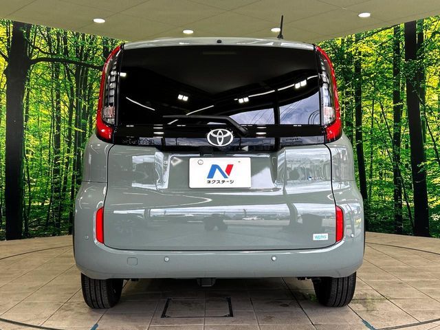 TOYOTA SIENTA HYBRID 2024