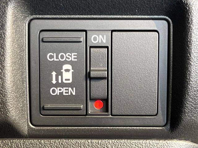 HONDA N BOX CUSTOM 2025