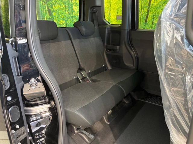 HONDA N BOX CUSTOM 2025