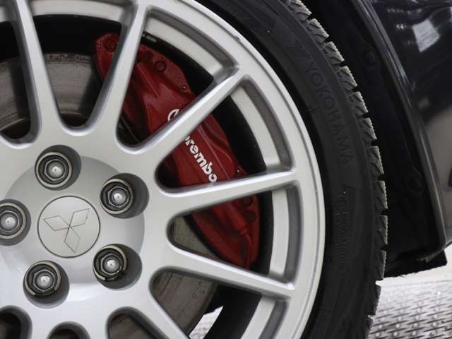 MITSUBISHI LANCER  4WD 2012