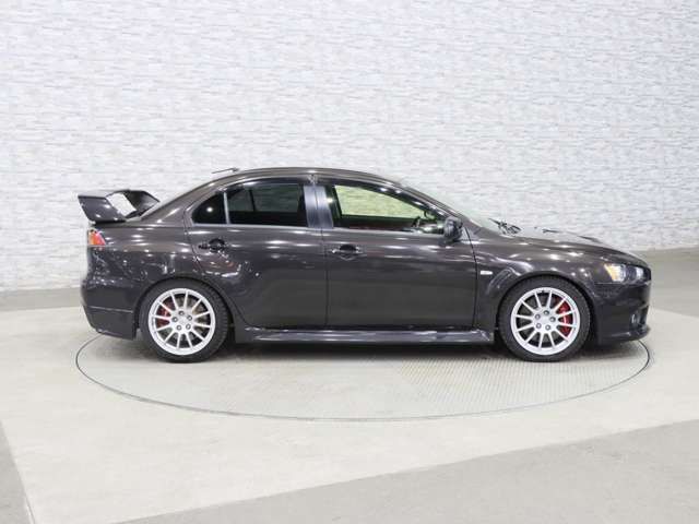 MITSUBISHI LANCER  4WD 2012