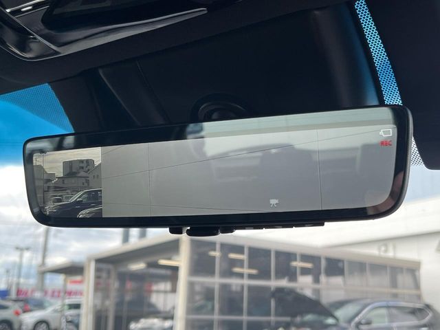 TOYOTA HARRIER 2WD 2023