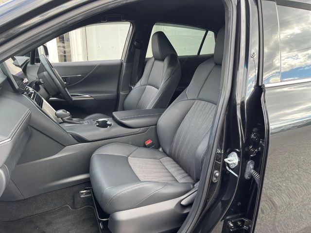 TOYOTA HARRIER 2WD 2023