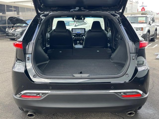 TOYOTA HARRIER 2WD 2023