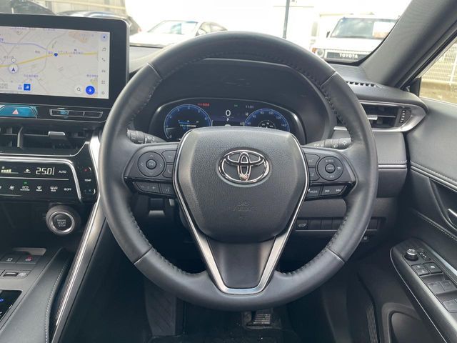 TOYOTA HARRIER 2WD 2023