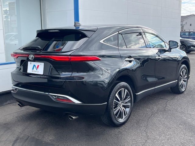 TOYOTA HARRIER 2WD 2023