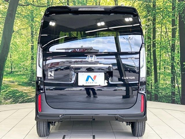 HONDA N BOX CUSTOM 2025