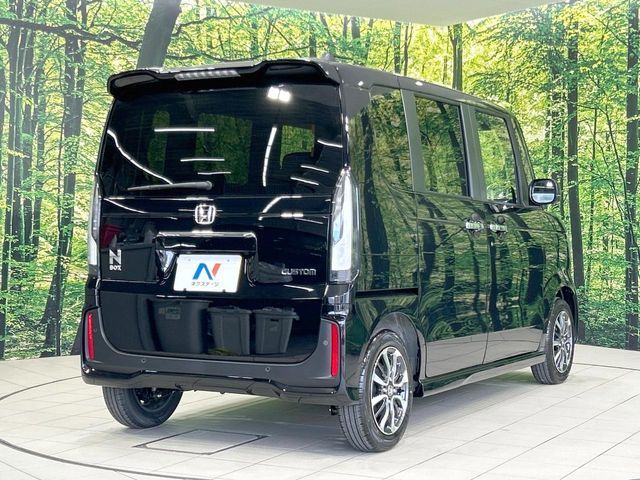 HONDA N BOX CUSTOM 2025