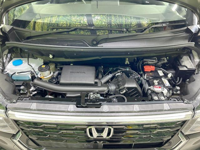 HONDA N BOX CUSTOM 2025