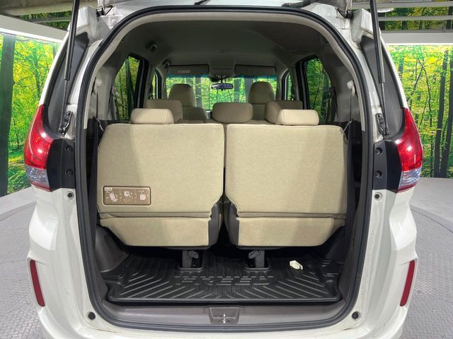 HONDA FREED HYBRID 2017