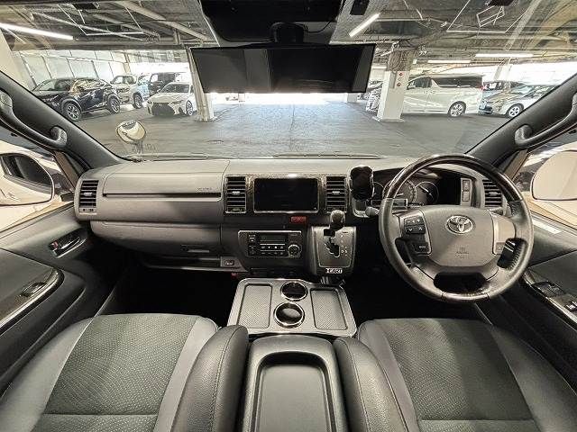 TOYOTA HIACE van 2WD 2020