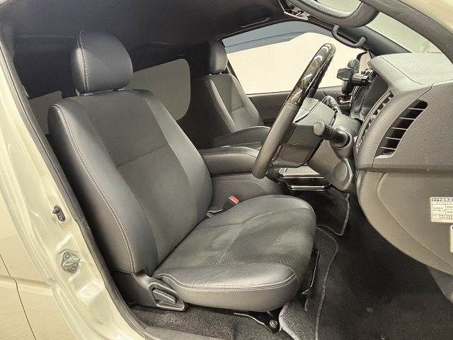 TOYOTA HIACE van 2WD 2020