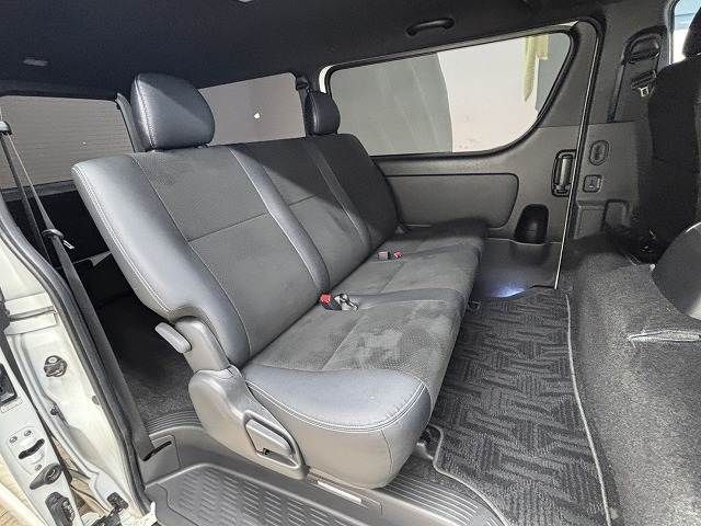 TOYOTA HIACE van 2WD 2020