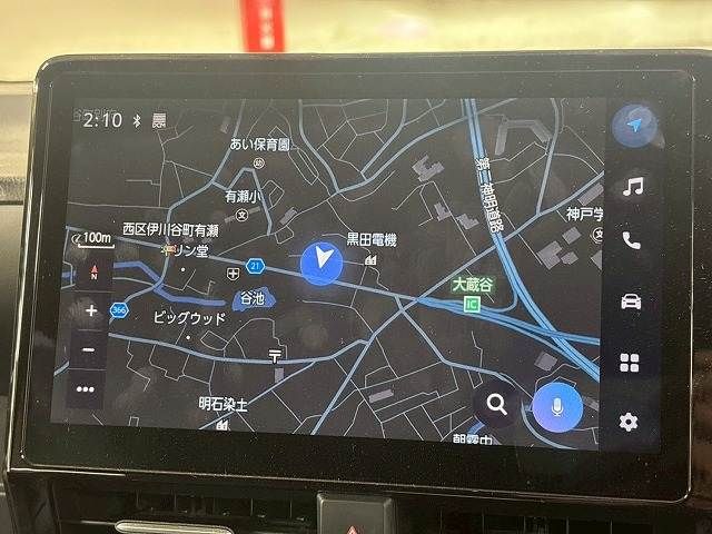 TOYOTA VOXY HYBRID 2022