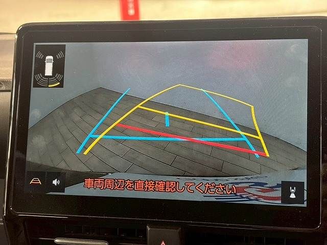 TOYOTA VOXY HYBRID 2022