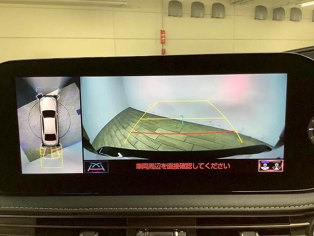 TOYOTA LEXUS LS500 2022