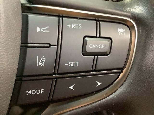 TOYOTA LEXUS LS500 2022