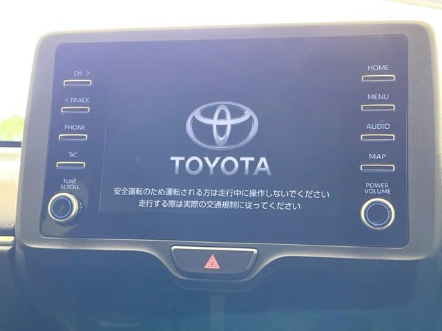 TOYOTA YARIS HYBRID 2022