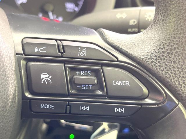 TOYOTA YARIS HYBRID 2022