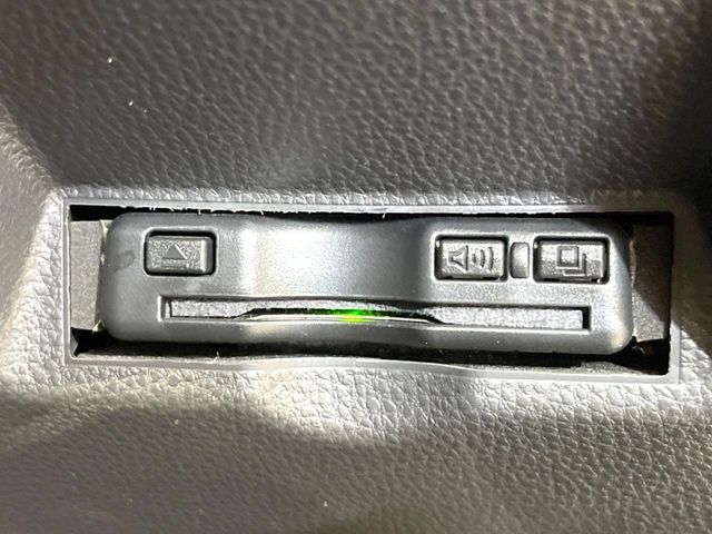 TOYOTA YARIS HYBRID 2022