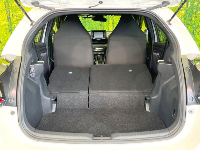 TOYOTA YARIS HYBRID 2022