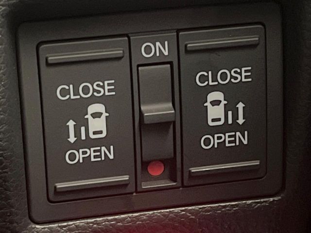 HONDA N BOX CUSTOM 2021