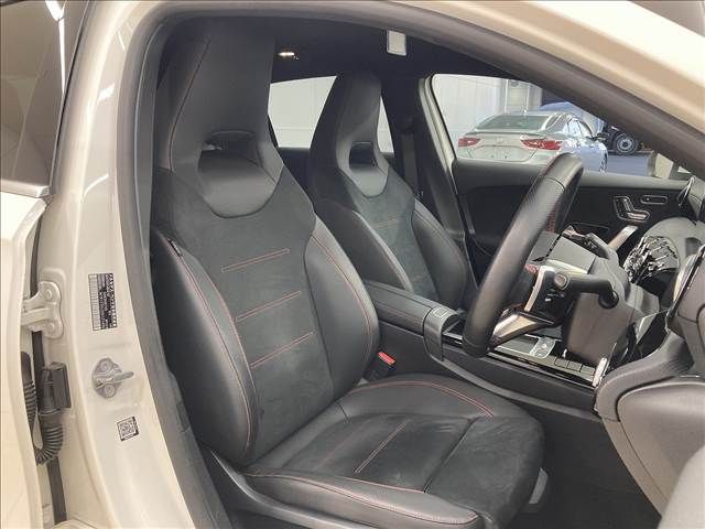 MERCEDES BENZ MERCEDES BENZ A class 2023