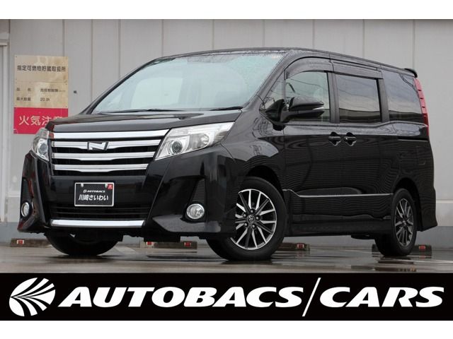 TOYOTA NOAH 2014