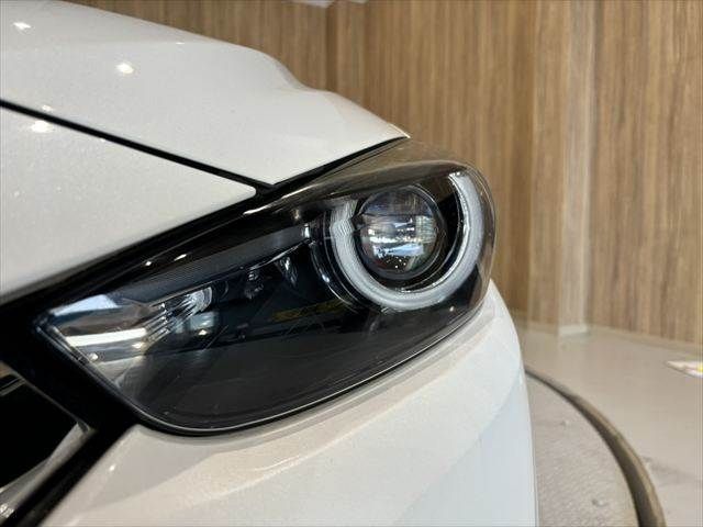 MAZDA AXELA SPORTS 2017