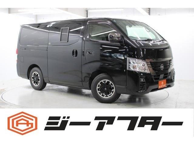 NISSAN NV350 CARAVAN 2022