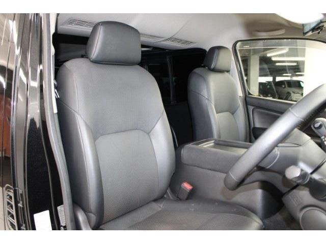 NISSAN NV350 CARAVAN 2022