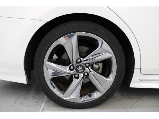 TOYOTA CROWN sedan hybrid 2019