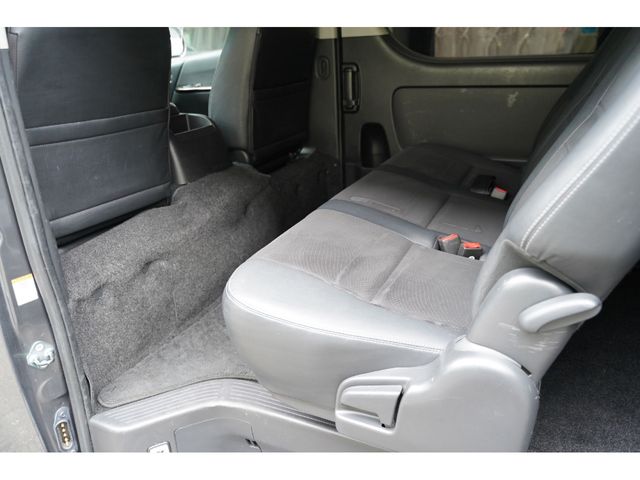 TOYOTA HIACE van 4WD 2016