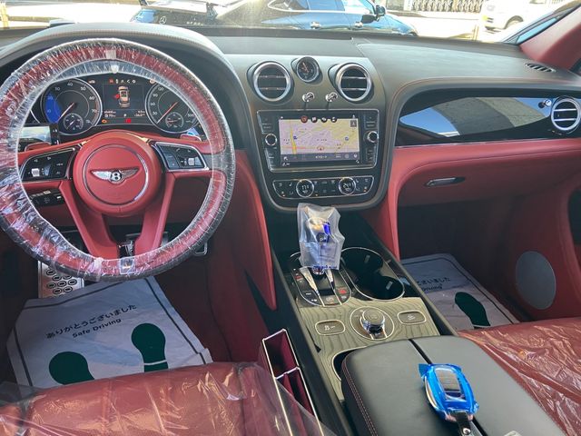 BENTLEY BENTLEY Bentayga 2016