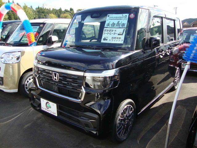 HONDA N BOX CUSTOM 2023