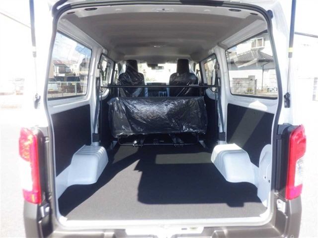 NISSAN CARAVAN van 2WD 2025