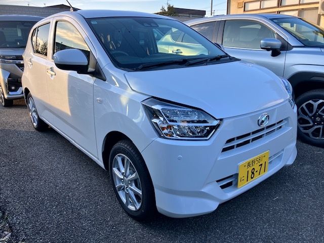 DAIHATSU MIRA e:S 2025