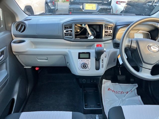 DAIHATSU MIRA e:S 2025